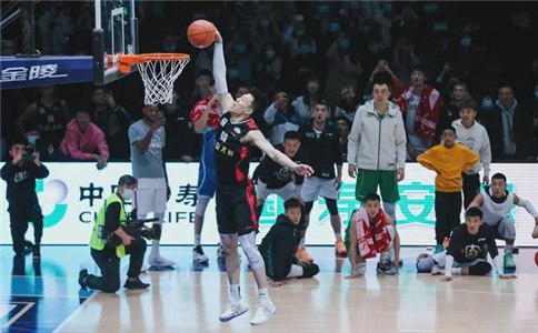 扣篮大赛张镇麟1分险胜陈登星