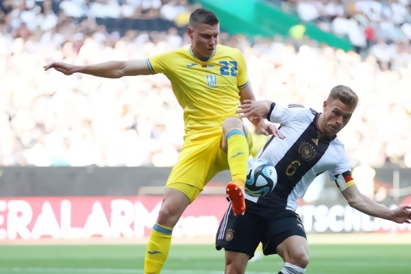 德国队战平乌克兰