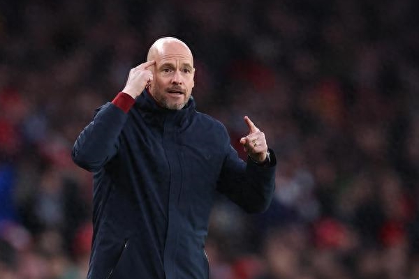 曼联主帅滕哈赫