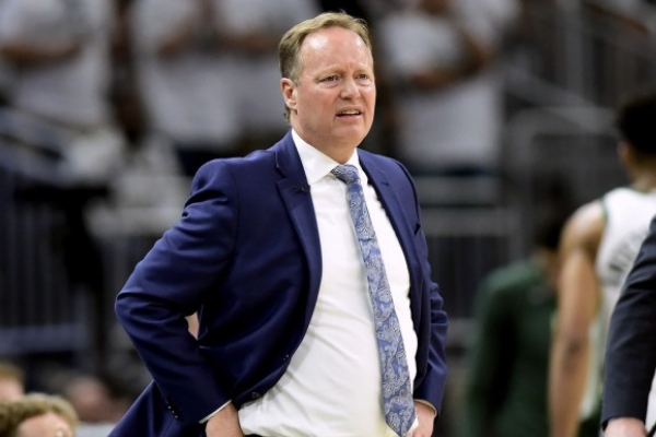 迈克-布登霍尔泽