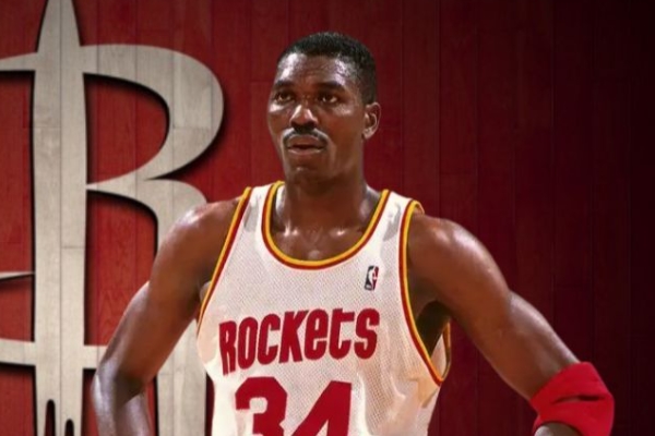 哈基姆·奥拉朱旺