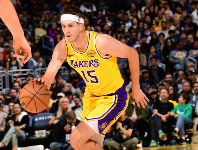 里夫斯孤掌难鸣