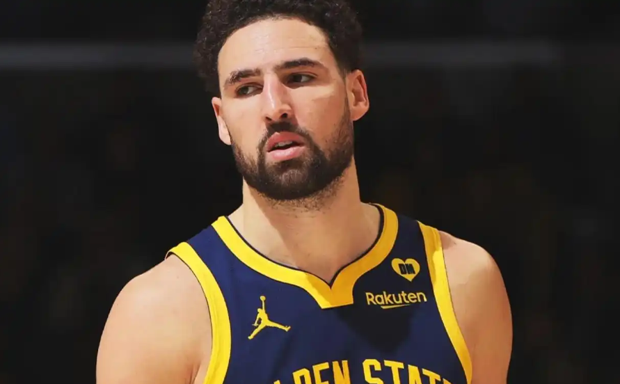 汤普森沦为替补