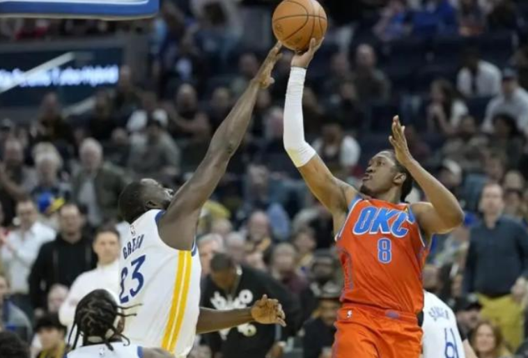 雷霆 21 胜 1 负狂飙 科尔：他们能破 73 胜纪录