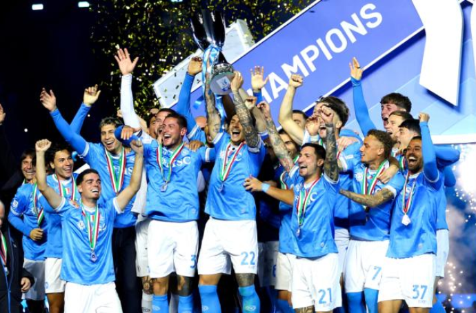 内雷斯双响 那不勒斯 2-0 夺冠 孔蒂领路