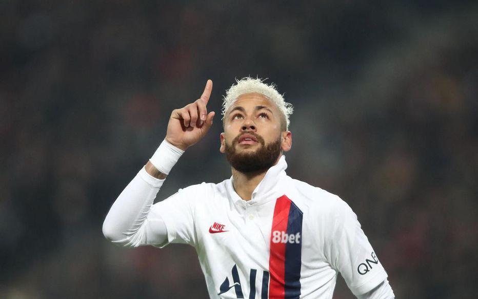 内马尔将与巴黎续约至2026年？