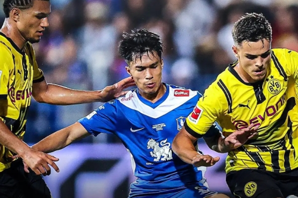 多特蒙德VS巴吞联